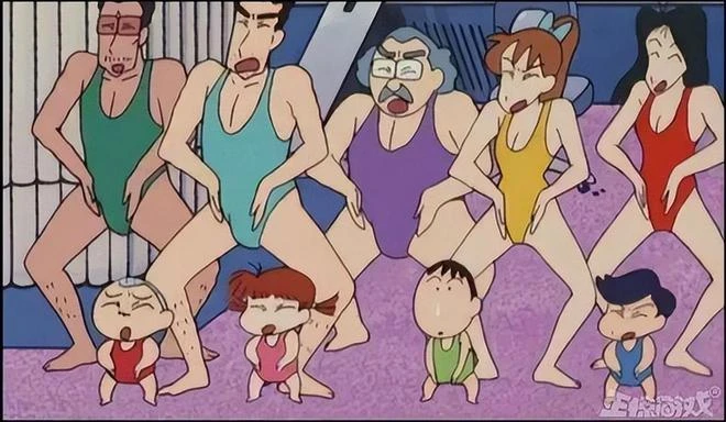 保守和色氣完美結合！一個簡單的小設計，讓妹子澀澀了起來