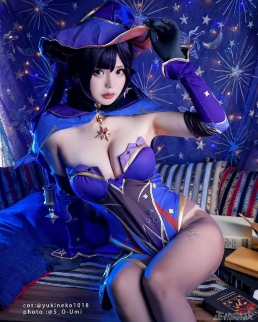 保守和色氣完美結合！一個簡單的小設計，讓妹子澀澀了起來