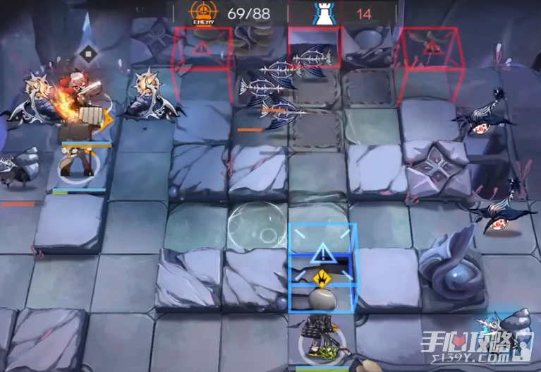 《明日方舟》認知即重擔低配單核打法攻略