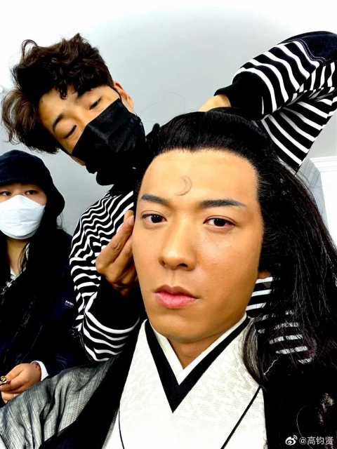 高鈞賢「升職」演包青天　被贊比小鮮肉展昭還帥！