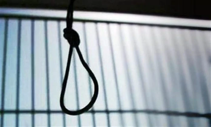 疑受憂鬱症困擾 華裔少婦在家上吊