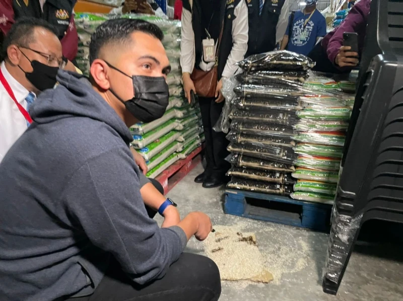 超市倉庫堆滿貓屎　甲衛生局下令關閉14天