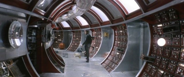 《無敵號》遊民試玩 當&quot;無敵&quot;戰艦遭遇詭異外星生物