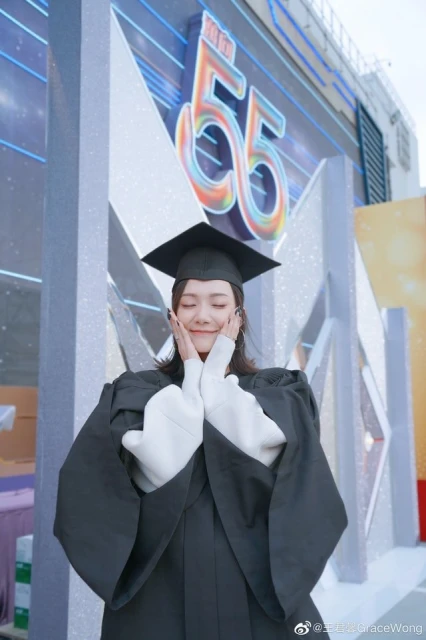 王君馨轉戰中國追夢　爆哭自侃年紀大：我還是有夢想