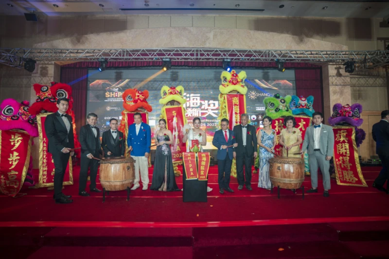 首屆「商海領航獎」千人宴頒獎禮 90傑出企業榮譽時刻