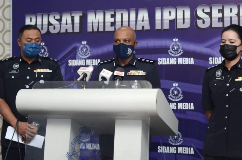 提款卡高價轉售詐騙集團  大馬警方捕10人