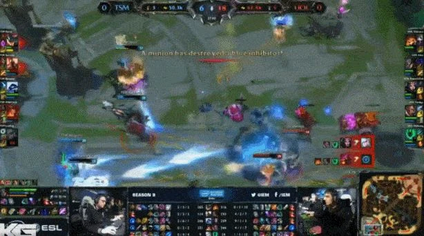 圈裡有事：LOL「草根」戰隊，是如何對抗「金主爸爸」的