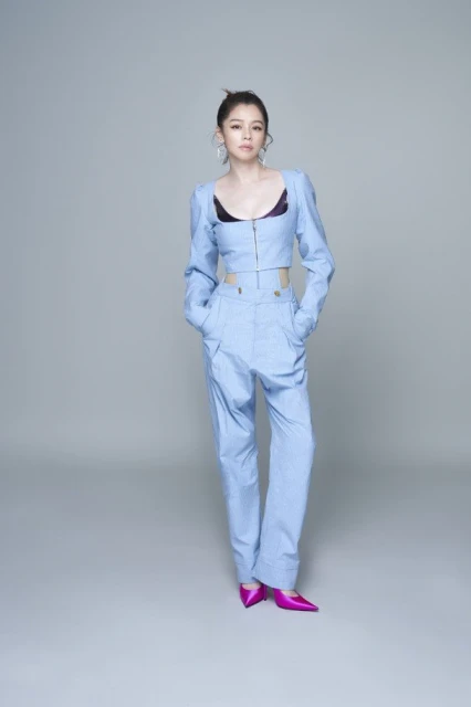 疫情攪局演唱會宣布延期　徐若瑄徹夜未眠致歉