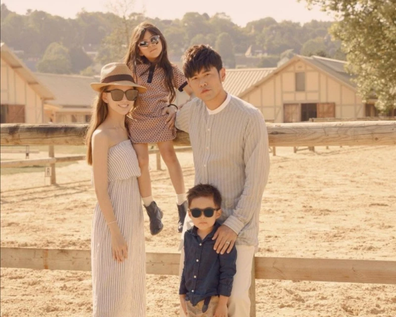 昆凌宣布第三胎是「小公主」！ 網調侃周杰倫：女兒傻瓜持續上線