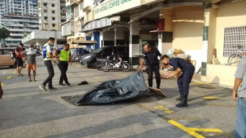 男子左腳被鐵鏈捆綁　離奇墜樓身亡