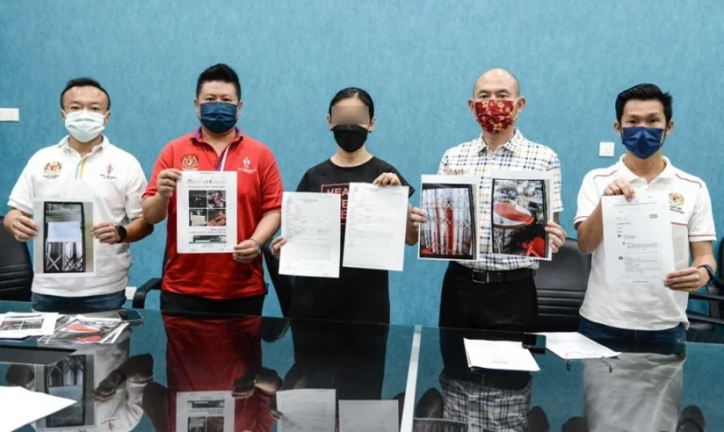 托中介申請信用卡變借貸  女子遭大耳窿淋紅漆追債￼