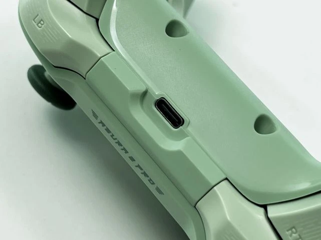 北通阿修羅2 PRO無限機械版手柄：靈巧的手中利劍