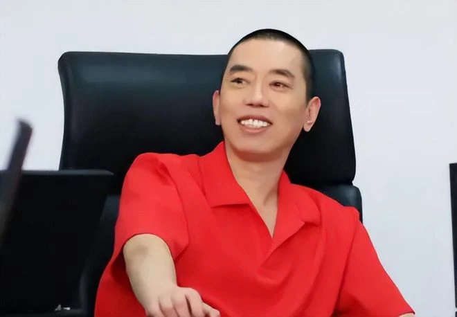 讓傳奇商人史玉柱啤酒澆頭的封刀之作？卻差點以屌絲之名出道