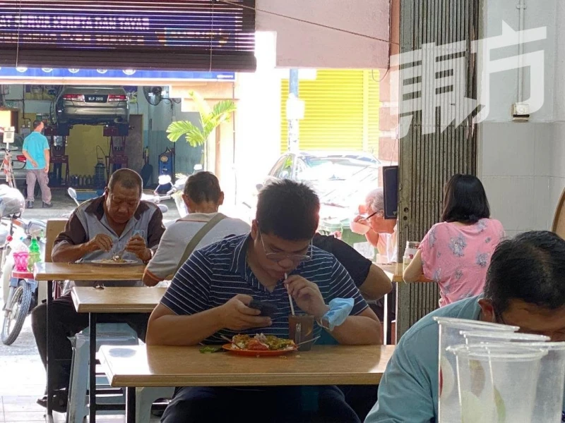 5令吉價格已成過去式　雜菜飯不「經濟」了