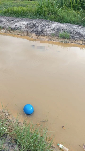 疑騎摩哆失控墜溝　23歲無業男溺斃