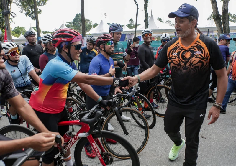 【直播】繼續在希盟強區刮旋風 直擊凱里雙溪毛糯拉票