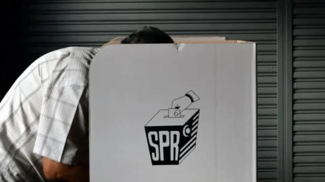 凱里：截至中午 冠病患者投票過程順利