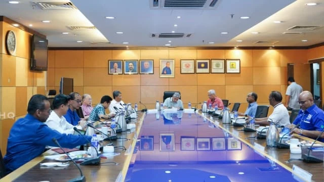 國陣會議結束 馬媒：希盟國盟皆不選 盼看守政府續運作