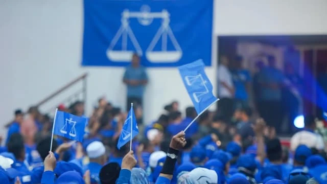 馬國元首明早召見30名國陣議員