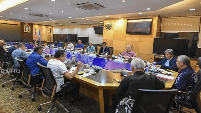 網傳阿末扎希支持安華當首相 馬華證實屬實