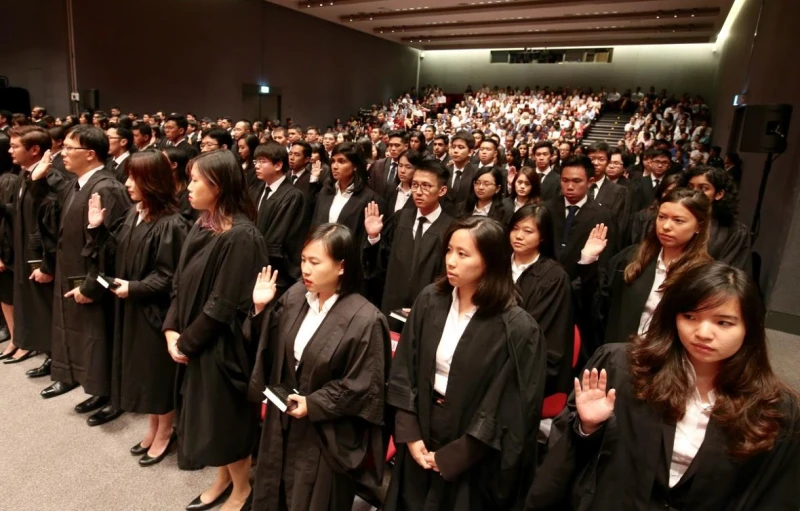 連律師都不鼓勵兒女繼承衣缽，你還希望孩子入這行嗎？