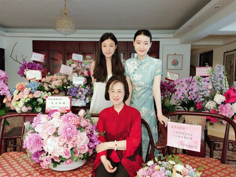 瓊瑤高顏值孫女曝光　逾3億豪宅「可園」清拆前大公開