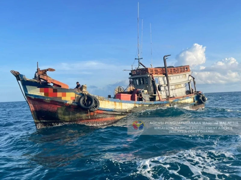 擅闖大馬海域捕魚  21越南漁民被扣留
