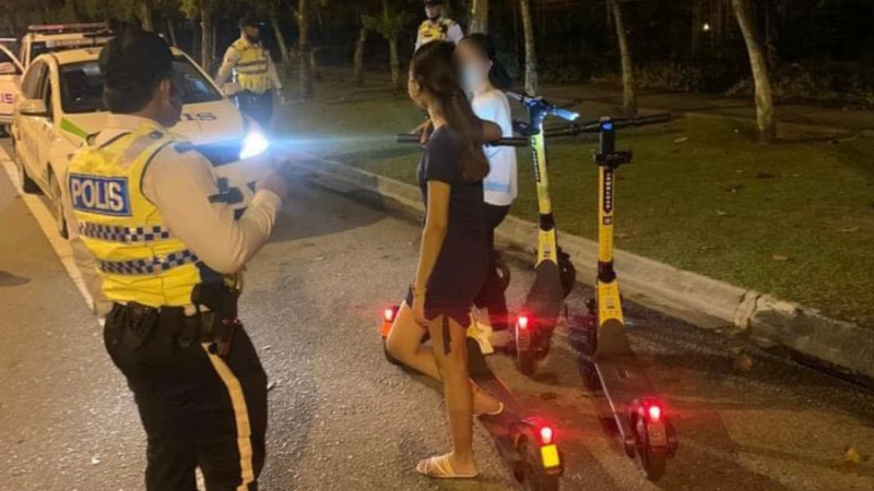 不知電動滑板車禁上路  大馬交警：先宣導再執法