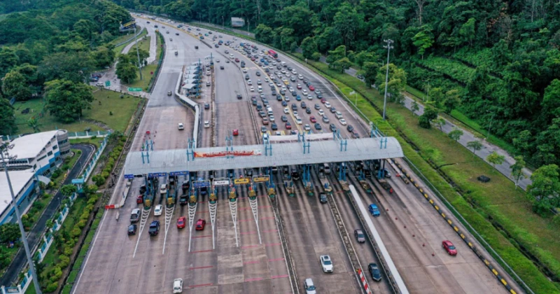 首相宣布開齋節前後4天    南北大道、東海岸大道免過路費！
