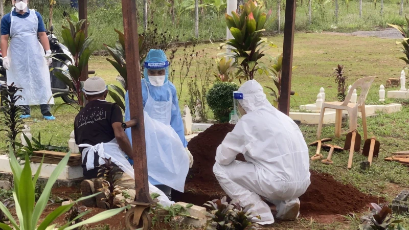 大馬女嬰中午活躍  傍晚無症狀確診宣告死亡