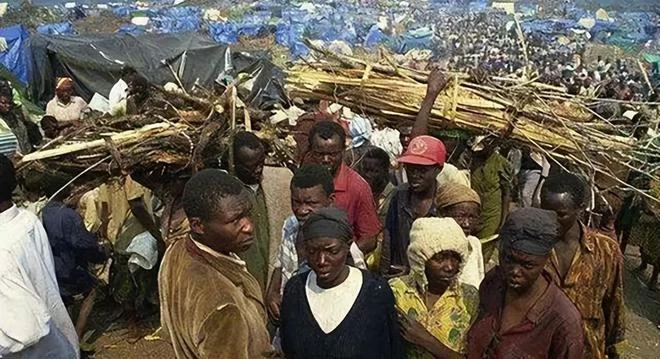 2022年最火的遊戲梗？老六在三十個胡桃里CPU妲己，感謝粉球俠