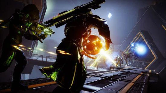 在《命運2》的全新賽季化身熾天使 重建戰爭思維