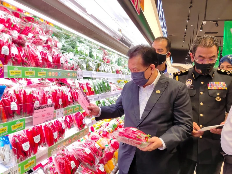 雞隻售價暴漲與政治人物有關？　亞歷山大：貿消部調查中