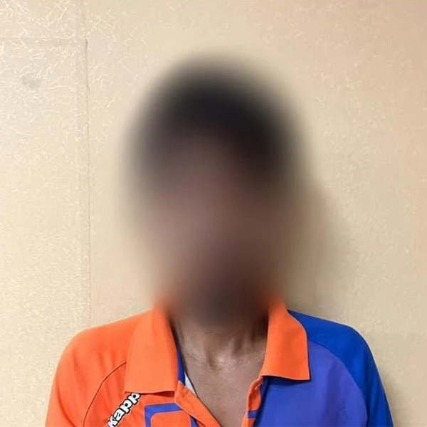 父親持武器狠砍兒子　被警逮捕