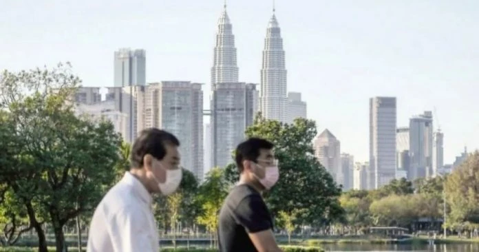 有助於振興經濟及舒緩壓力　醫協：放寬SOP可行