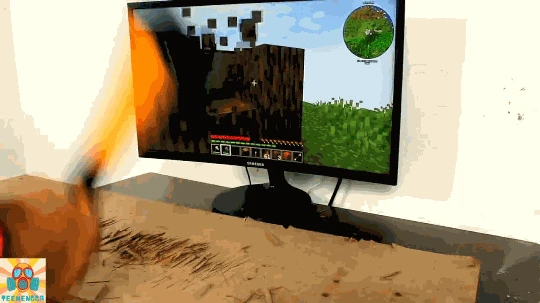 腦迴路也是絕！為了在遊戲里擼個樹，國外小哥硬是把家給拆了?