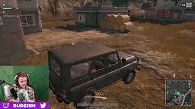 腦迴路也是絕！為了在遊戲里擼個樹，國外小哥硬是把家給拆了?