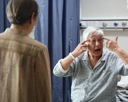 【曾江猝逝】遺作演癌末病人　跌倒尋死全程親身上陣