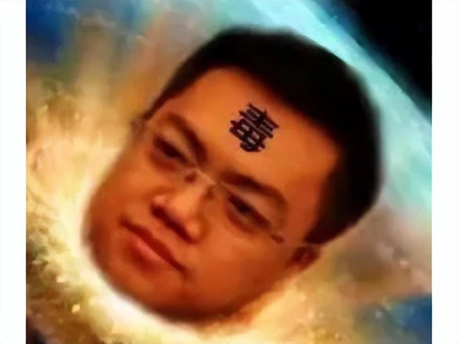 「跟旭東反著買，別墅靠大海」？2022年黃旭東「毒奶」大盤點