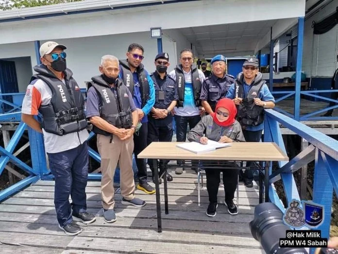 旅遊部長巡視州東海岸島嶼潛水勝地