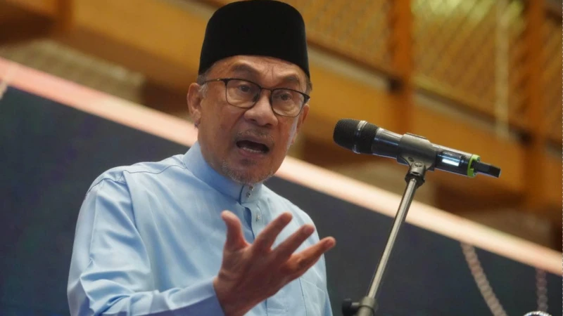 潛水艇行賄案   安華要大馬政府解釋