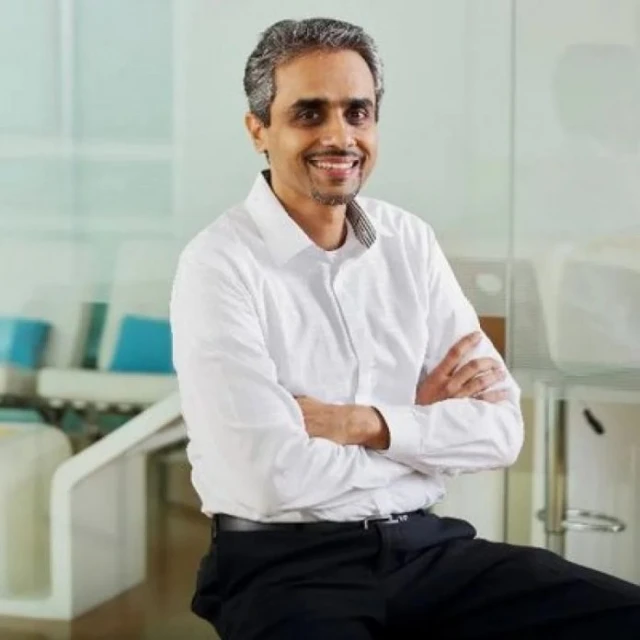 數碼網絡首席執行員穆爾蒂今起停薪留職