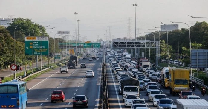 陸交局:開齋節預計200萬車流返鄉