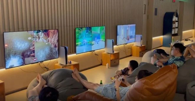 為了避免被「查水錶」，我選擇在遊戲里「大保健」