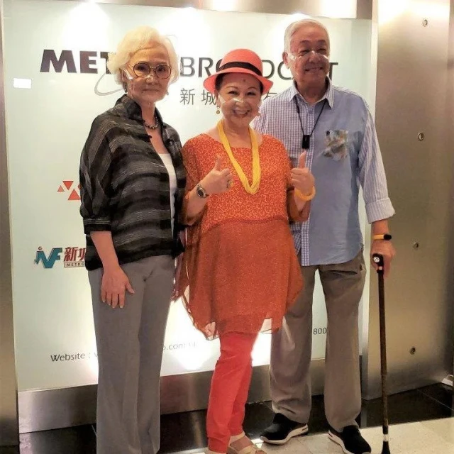 憶年少時獲對方教做功課　薛家燕接受不到曾江離世