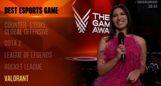 騰訊1年停服29款遊戲，終於在2022年最後一個月贏回來了