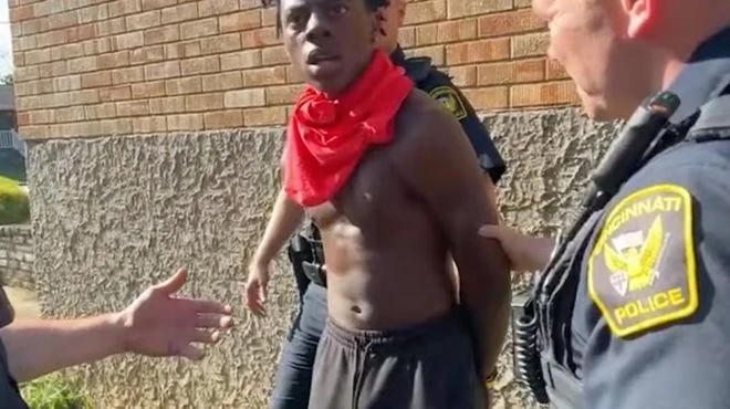 油管上的整活一哥，開啟了外網的「抽象時代」