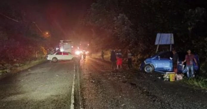 來不及過開齋節 2轎車相撞釀2死3重傷