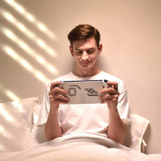 國產PC掌機OnexPlayer2超多使用場景：比NS還豐富！