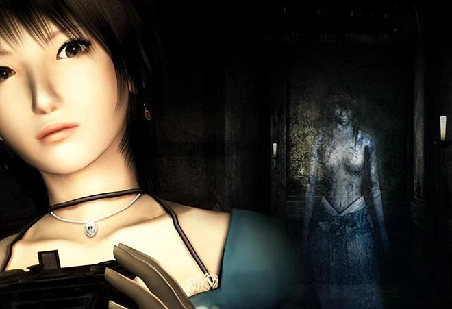 清純妹子咋就不可描述了？抹胸配上桃色紋身，玩家直呼不能停